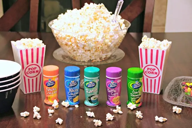 #SnuggleUpMoments, #AD, How to create a popcorn bar, How to create a family movie night, Fun family movie night ideas, popcorn bar ideas