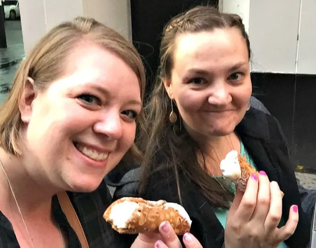 Cannolis from Cake Boss