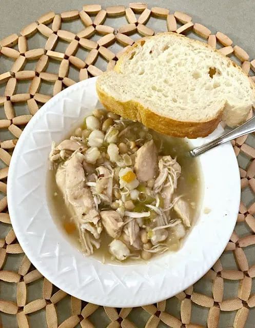 #RaceDayRelief, #AD, Race Day watch kit, Nascar gift, easy nascar gift, racing gift, racing watch gift, heart healthy white chicken chili, White chicken chili printable recipe