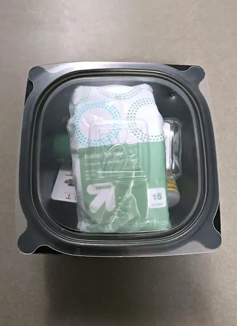 Sanity Saver, ChickFilA Chicken Tortilla Soup Upcycle, ChickFilA Container crafts, #ChickFilAMoms, Ideas for recycling plastic containers, Ideas for busy parents, compact containers 