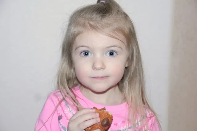 #2Good2Bear #DiscoverTeddy #ad, Effortless Snacking Station, TEDDY SOFT BAKED Filled Snacks, How to develop independence in your children, single mom hacks