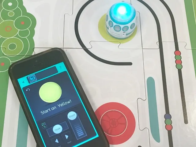 #ozonation, Ozobot evo review, How to code with the ozobot evo, Basic video of how to code with the ozobot evo, How to use the ozobot evo, 