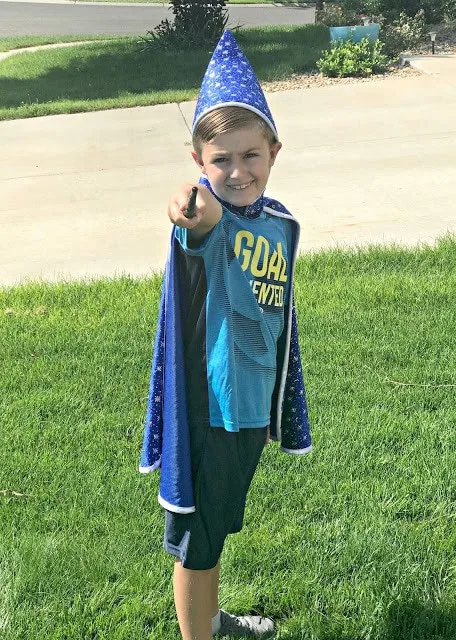 How to encourage imaginative play, tips for imagination, how to help you kids learn to play on their own, make it creative sets, DIY Fairy wing sets, Wizard costume, affordable wizard costume, Great Pretenders giveaway 2017 How to encourage imaginative play, tips for imagination, how to help you kids learn to play on their own, make it creative sets, DIY Fairy wing sets, Wizard costume, affordable wizard costume, Great Pretenders giveaway 2017