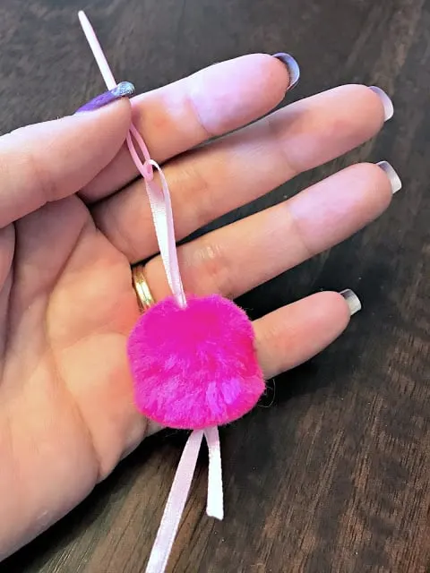 How to encourage imaginative play, tips for imagination, how to help you kids learn to play on their own, make it creative sets, DIY Fairy wing sets, Wizard costume, affordable wizard costume, Great Pretenders giveaway 2017 How to encourage imaginative play, tips for imagination, how to help you kids learn to play on their own, make it creative sets, DIY Fairy wing sets, Wizard costume, affordable wizard costume, Great Pretenders giveaway 2017