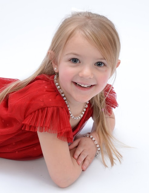 Portrait Innovations giveaway, portrait innovations store locator, affordable colorado photography, portrait studios in colorado, same day appointment portrait studios in colorado