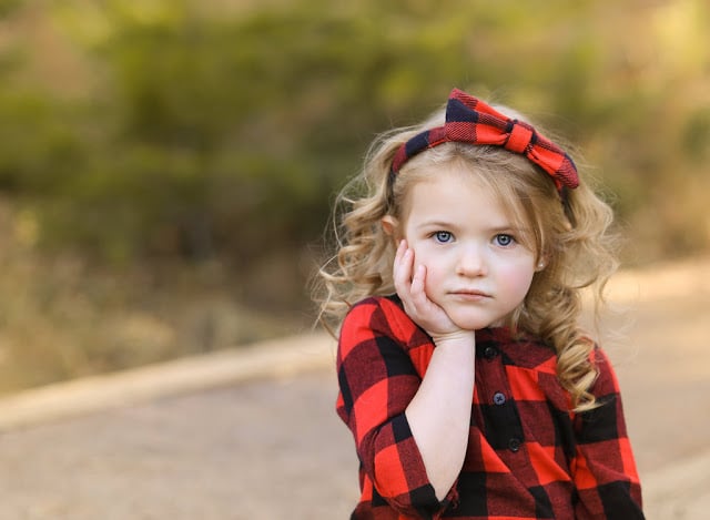 Buffalo Plaid Family Photos, Mommy & Me Tutus, Affordable mommy and me tutus, how to style lifestyle family photos, magical family photos