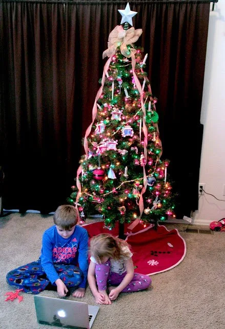 Your Santagram Review, How does your santagram work, personalized real santa video, unique real santa video for kids, your santagram giveaway Your Santagram Review, How does your santagram work, personalized real santa video, unique real santa video for kids, your santagram giveaway