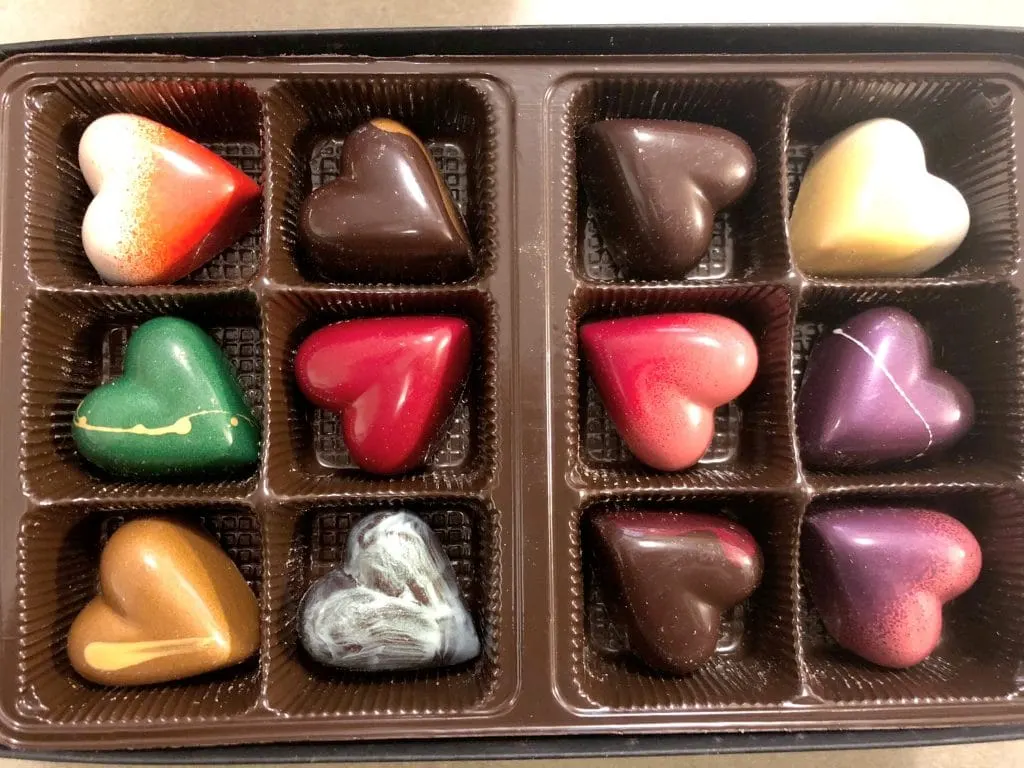 The best chocolates for valentine's day, chocolatiers in Colorado, Colorado chocolatier, Robin's Chocolates valentines hearts, Robin's Chocolates Review