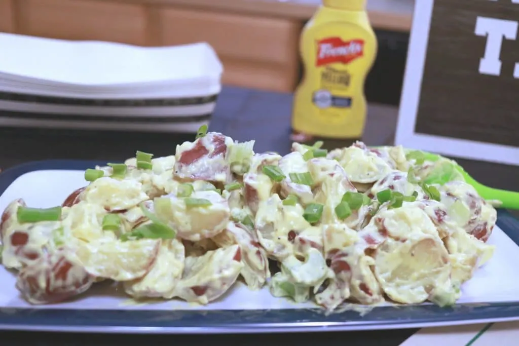 easy and delicious homegating party, how to throw a football party at home, easy recipes for a football party, how to host a simple football party, weber sweepstakes, mccormick sweepstakes, french's potato salad recipe, stubb's wing recipe, easy buffalo chicken nachos