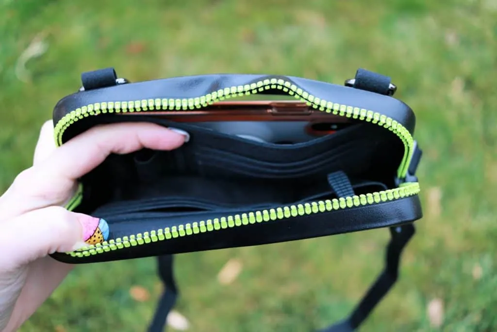 Indie Do Good, Giving back, Companies that give back with purchase, how to easily give back this holiday season, products that donate to charity, Companies that donate to charity