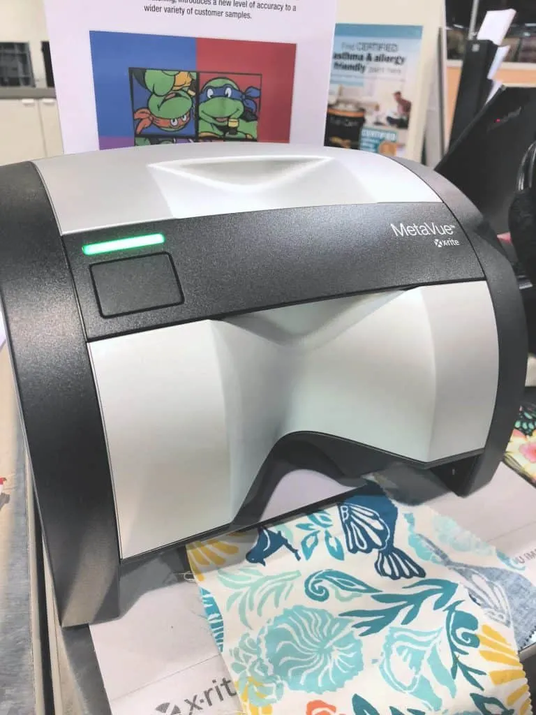 True Value EasyCare Ultra Premium Paint, Woodland bathroom makeover, simple bathroom makeover, allergy friendly paint, asthma friendly paint, asthma and allergy certified paint, paint with low VOC's, best paint for pregnant women