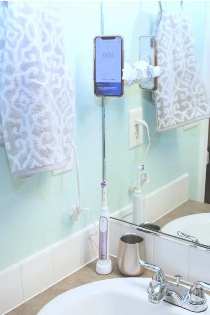 gifting practicality, oral-b genius 8000, rechargeable toothbrush holiday deals, deals on rechargeable toothbrush, practical christmas gifts