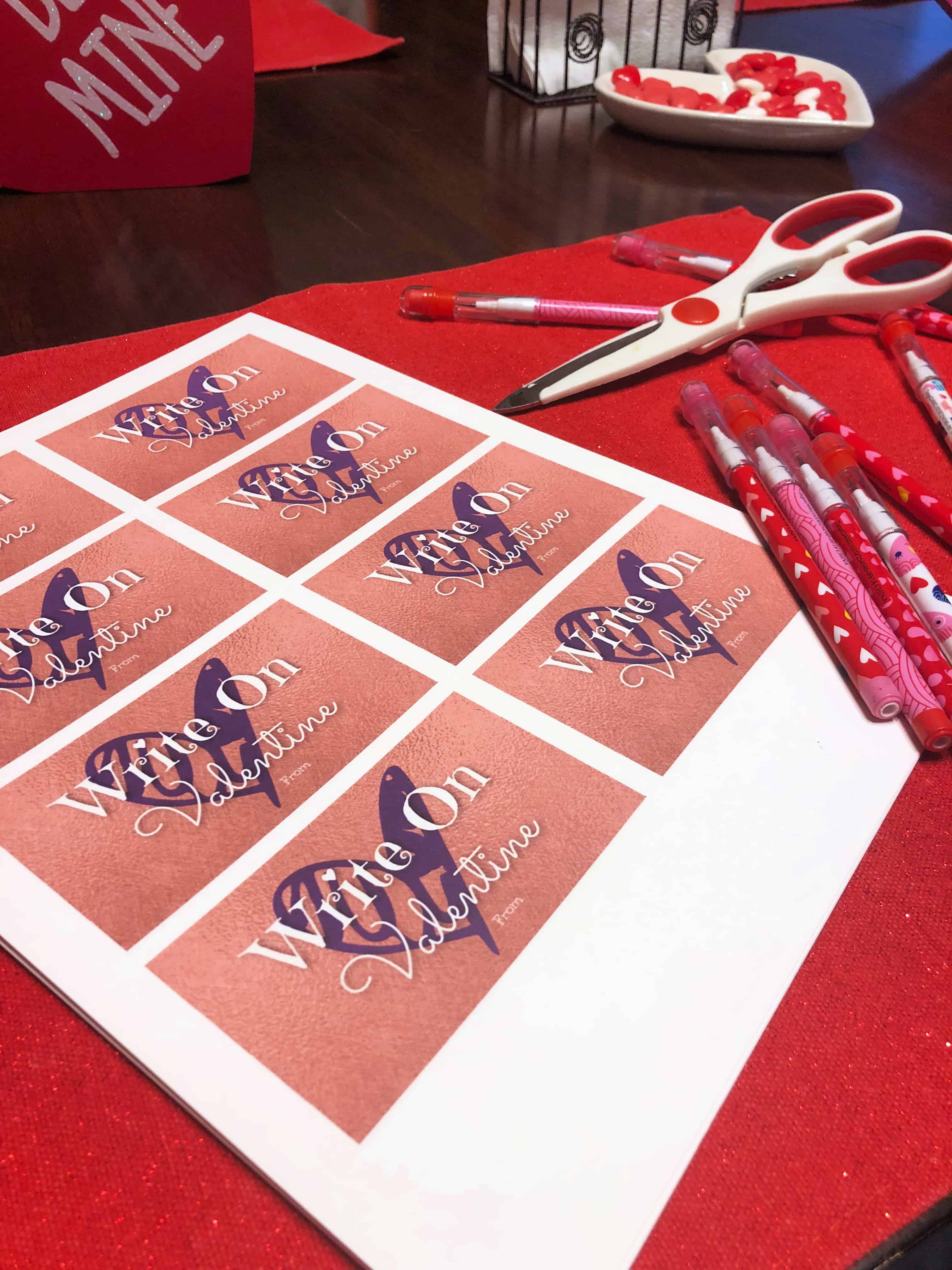 "Write On" Valentine with Free Printable &amp; Tutorial! - We Got The Funk