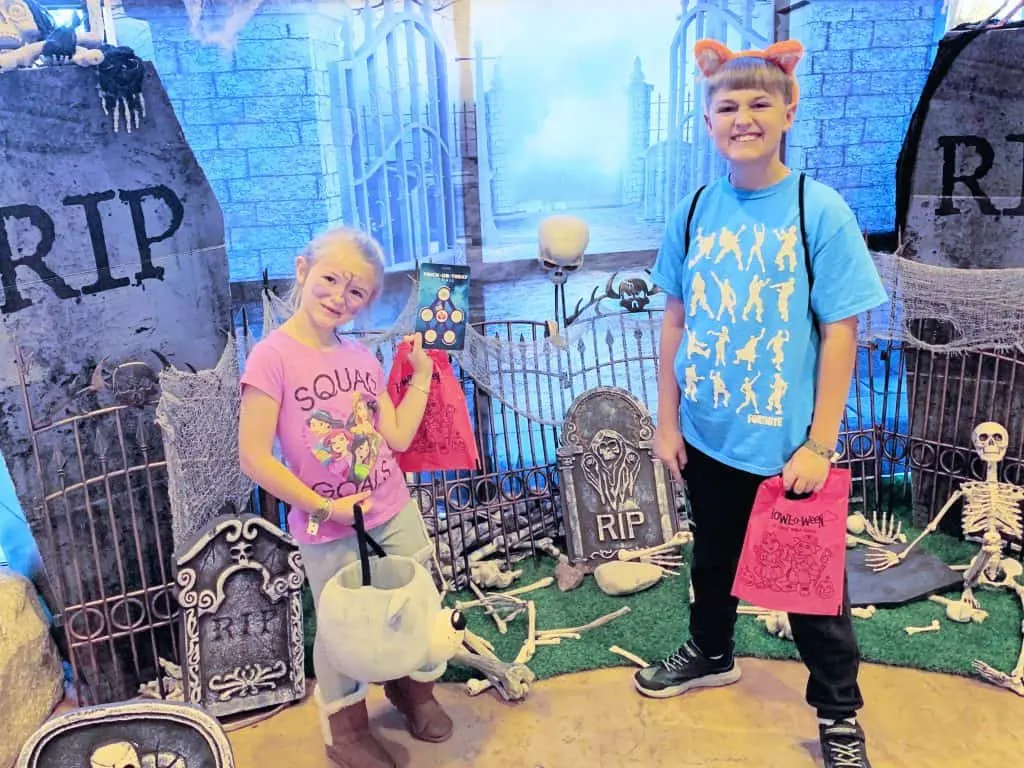 Trick or Treat Street at Great Wolf Lodge