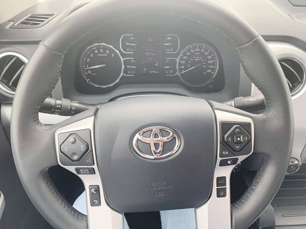 Steering Wheel in Toyota Tundra
