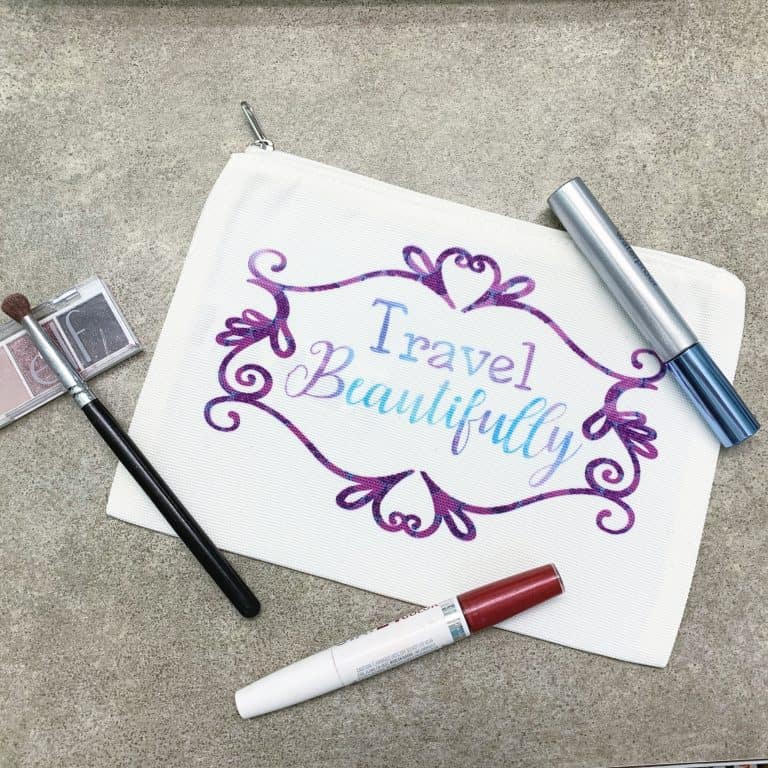 Travel Beautifully Infusible Ink Cosmetic Bag Tutorial