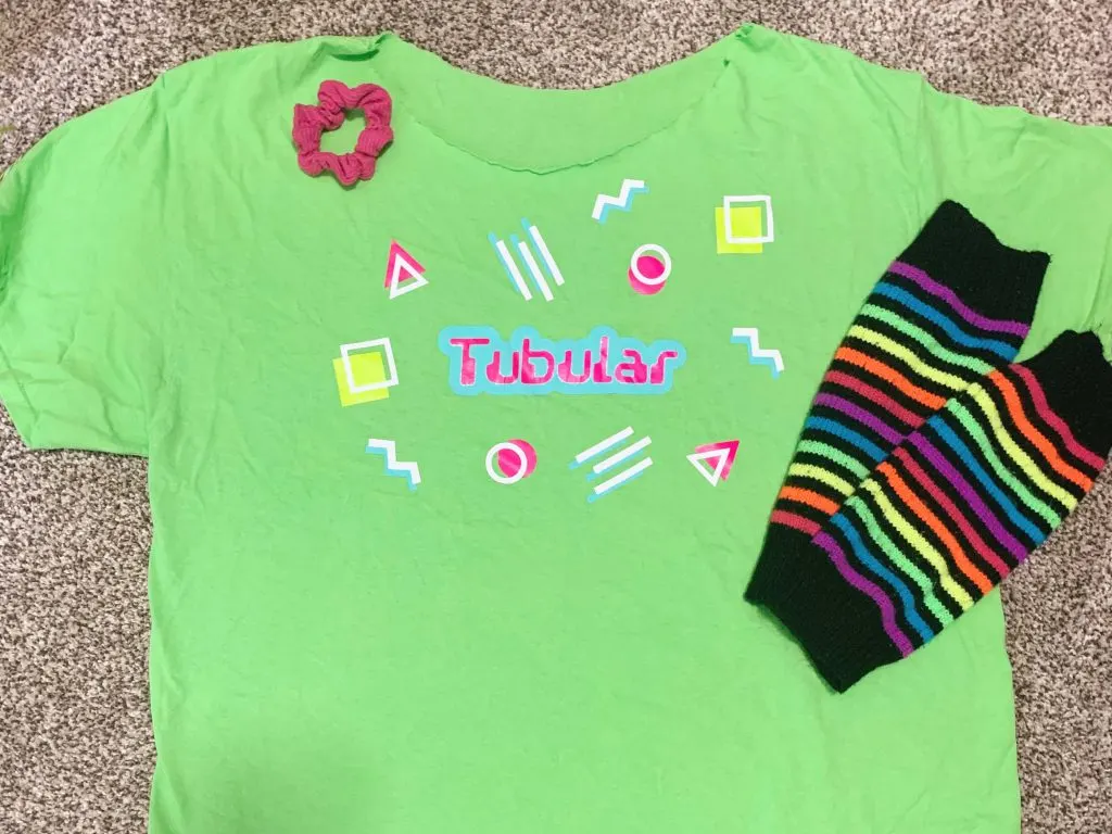 How to make and 80s inspired shirt